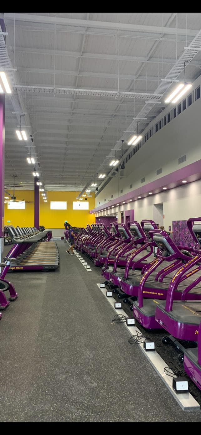 Planet Fitness, Planet Fitness / Forge Group commercial lighting project